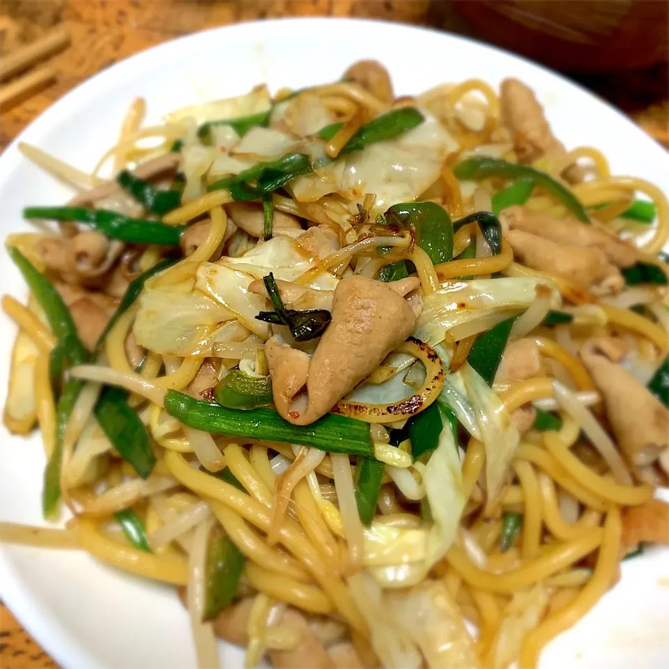 ひさびさのホルモン焼きそば🍝|にょんにいさん