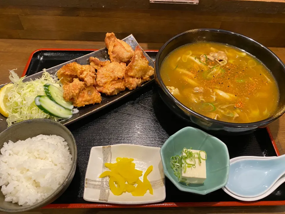 からあげカレーうどんとごはんセット🍚|buhizouさん