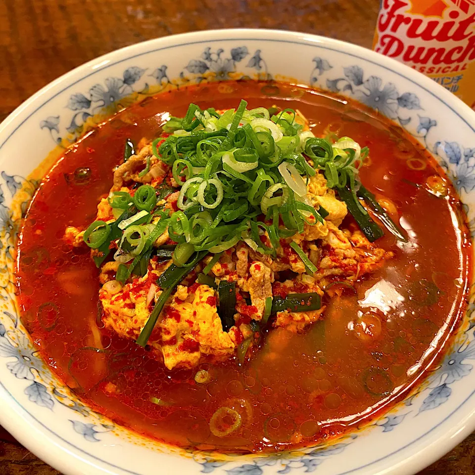 ときたまひき肉ラーメン|ネオバターロールKOKUTOUさん