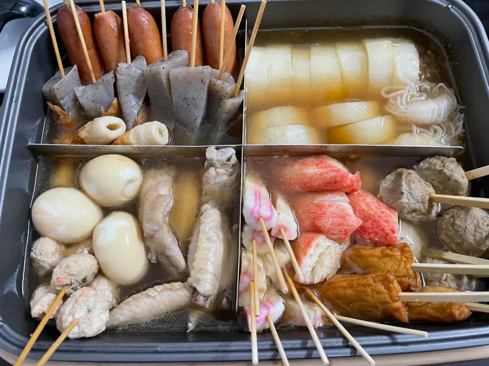 Snapdishの料理写真:寒くなってきたのでおでん🍢|mikkoroさん