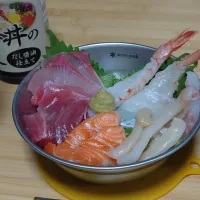 Snapdishの料理写真:海鮮丼|junjun。さん