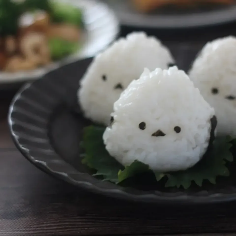 シマエナガおにぎり|ちいさなしあわせキッチンさん