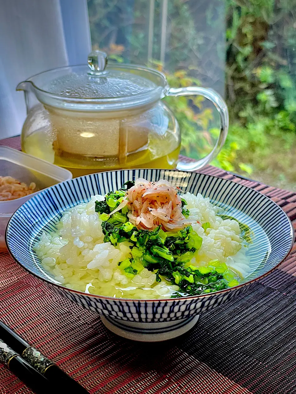 大根葉とアミの塩漬けのお茶漬け✨✨✨今朝の簡単朝ごはんだよ。😋|イチロッタさん