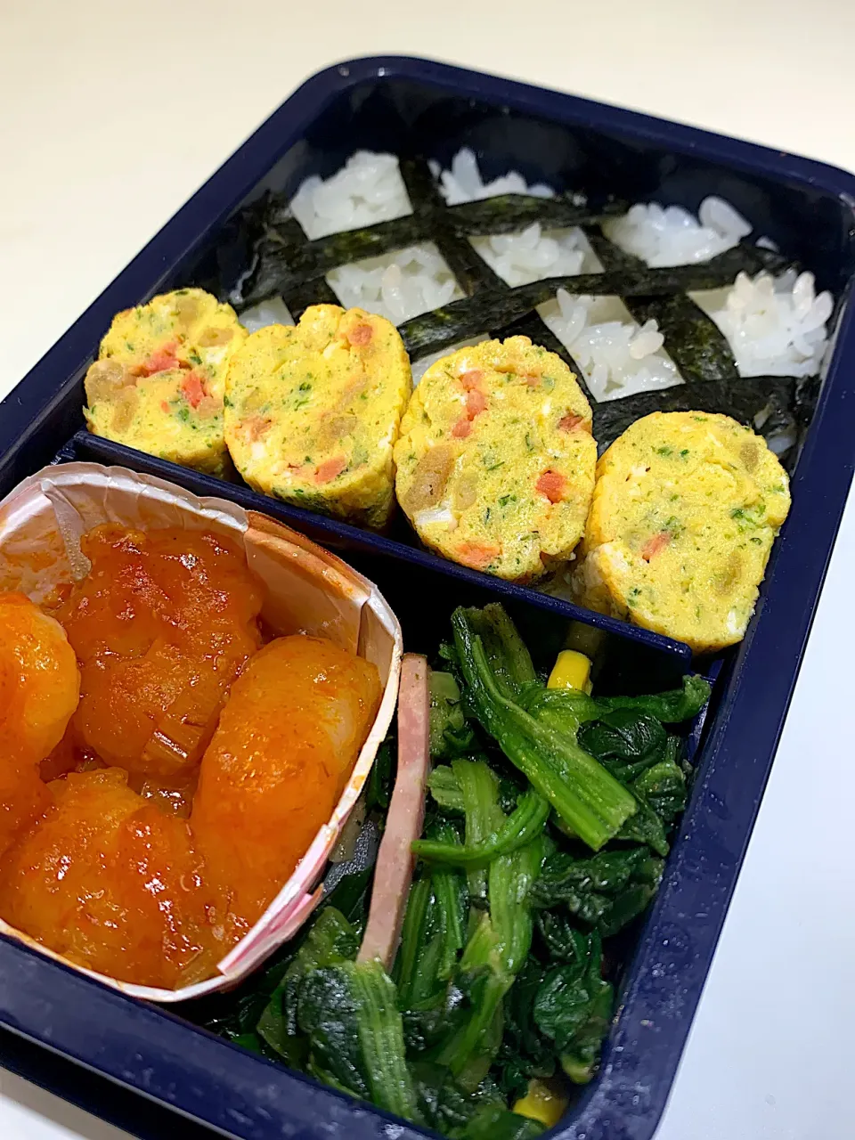 海老チリ弁当🍱|mirrorさん