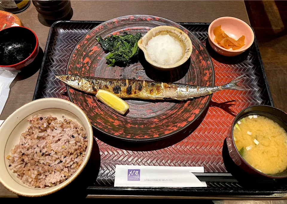 さんま定食 ¥980|じょんさん