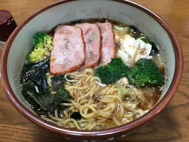 これ絶対うまいやつ🍜、豚骨醤油味❗️( ^ω^ )✨|サソリさん