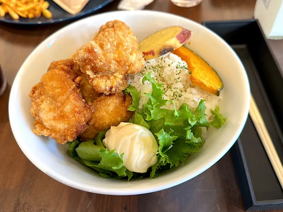 唐揚げ丼(大盛り)|スーケーさん