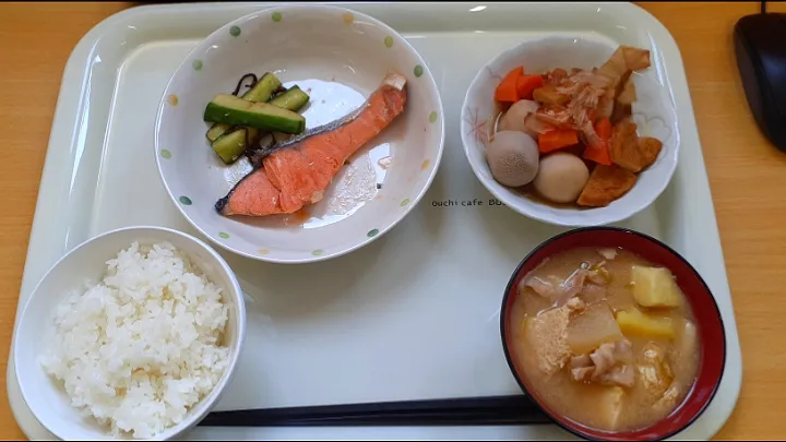 金曜日の昼食|昼食さん