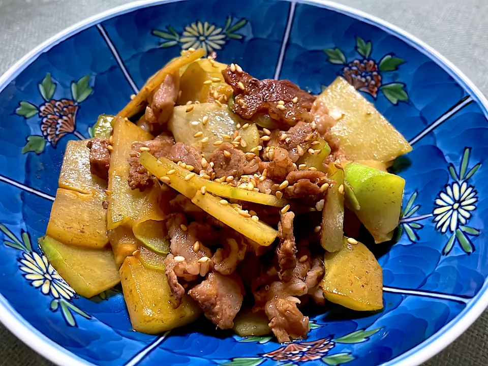 やとううり　ふだ肉との炒め物|Junko Iimuraさん