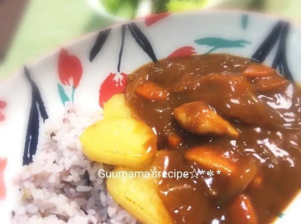 Snapdishの料理写真:鶏むね肉しっとり柔らか♡ヘルシーチキンカレー|Guuママさん