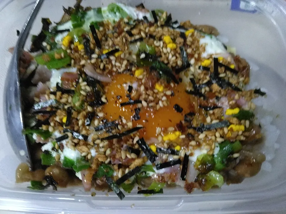 なめ茸チーズ入りショゴス丼|darkbaronさん