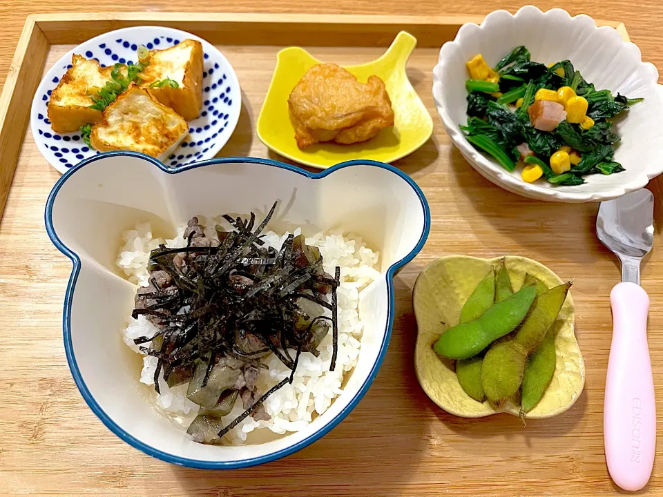 茄子と挽肉の甘味噌丼　むすこごはんよる|かぼちゃんさん