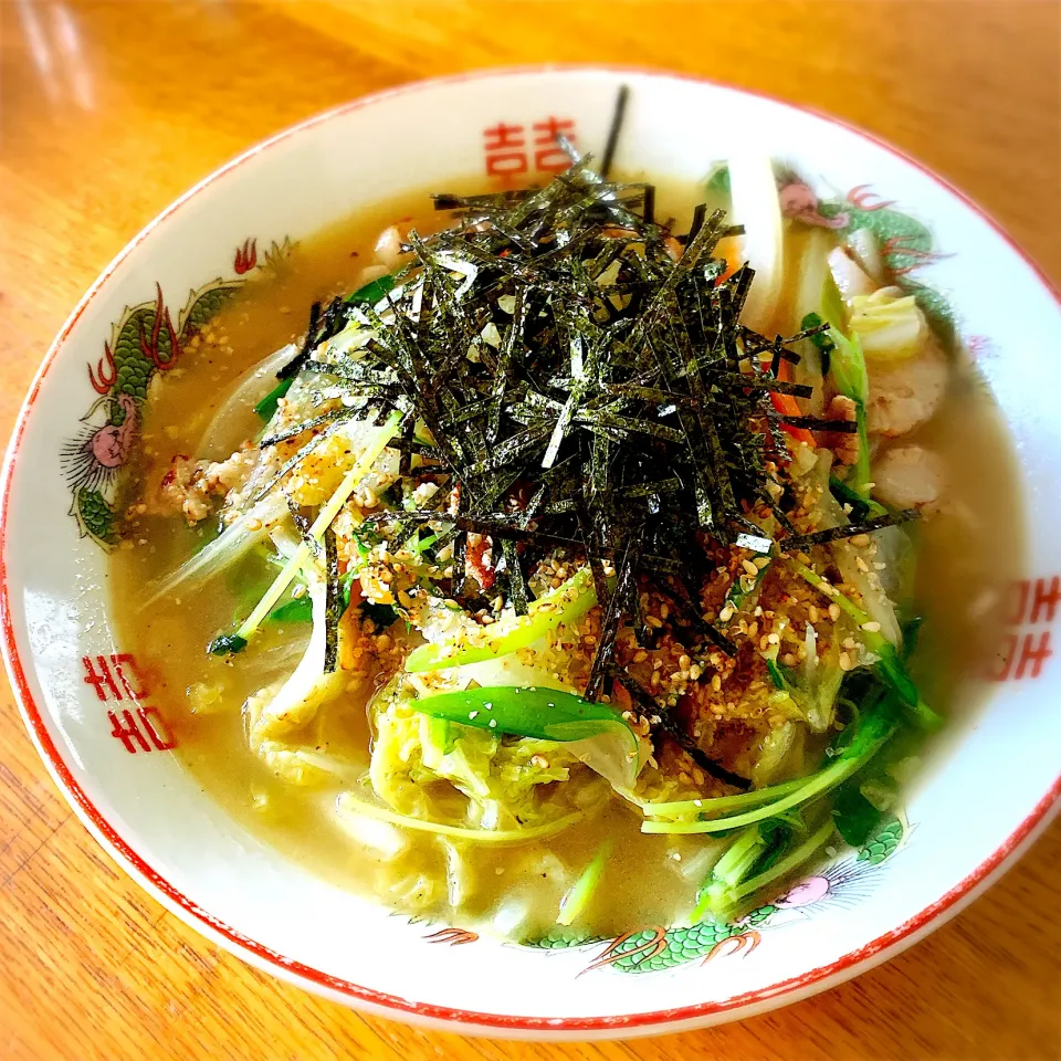 のり塩ラーメン【サッポロ一番】|プチテンよすさん