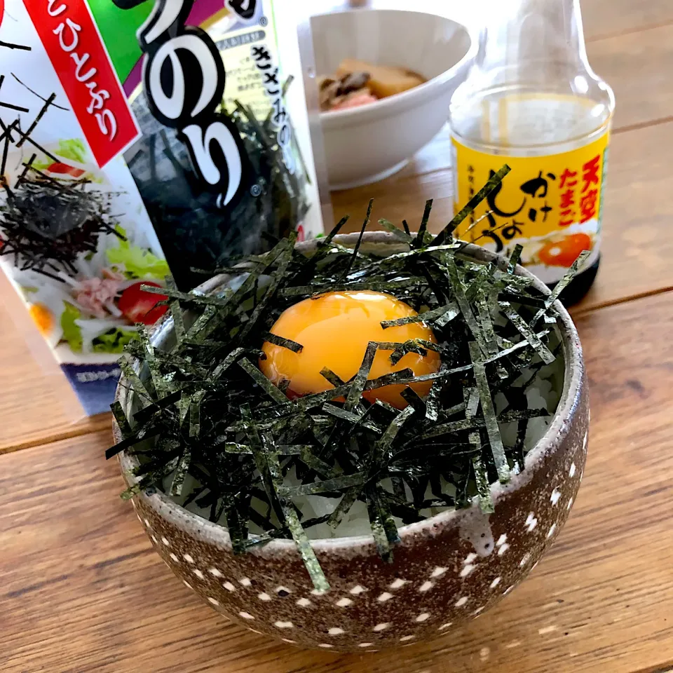 Snapdishの料理写真:きざみのりたっぷりTKG🥚🍚🥢|sato*さん