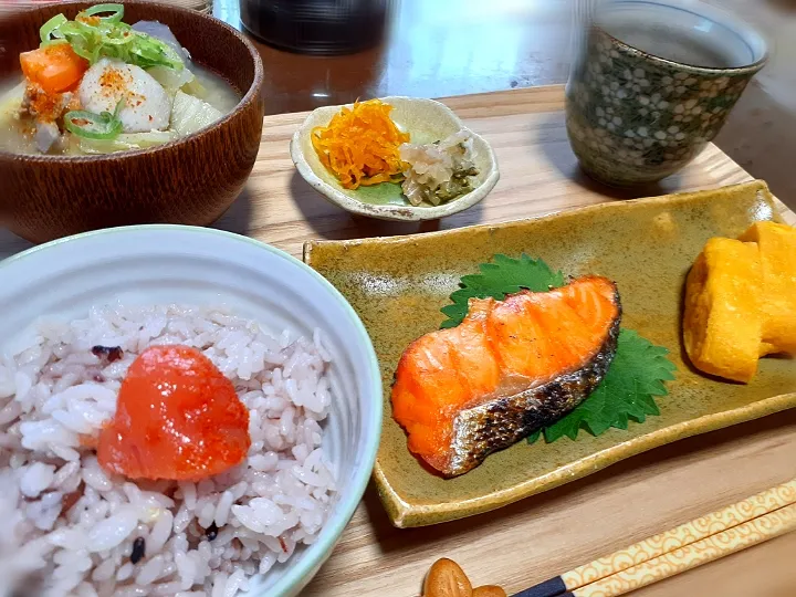 Snapdishの料理写真:休日朝ごはん🍚|びせんさん