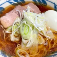 Snapdishの料理写真:醤油ラーメン|とまとさん