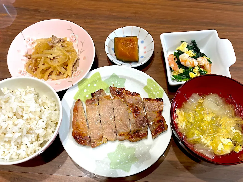 豚の味噌漬け　白菜とツナの春雨スープ　エビとほうれん草の中華卵炒め　かぼちゃの煮物　大根と豚こまのきんぴら|おさむん17さん