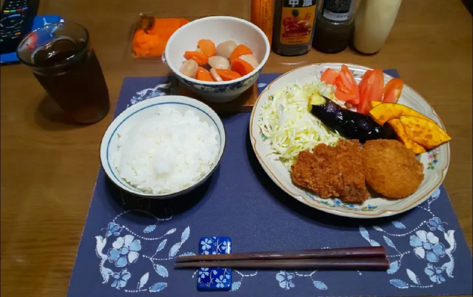 揚げ物プレートとお惣菜の煮物(夕飯)|enarinさん