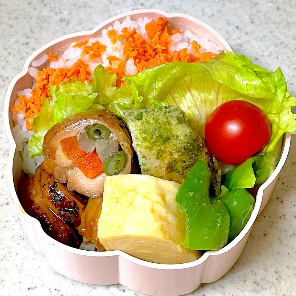 Snapdishの料理写真:鶏肉の野菜巻き弁当|besさん