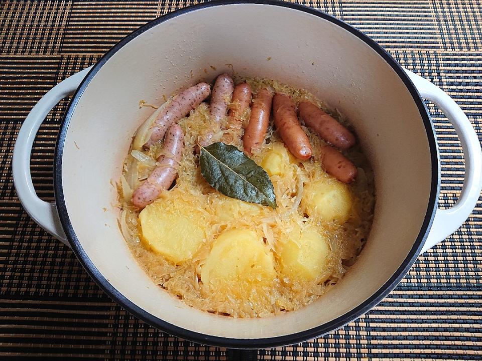 ウインナーのザワークラウト煮