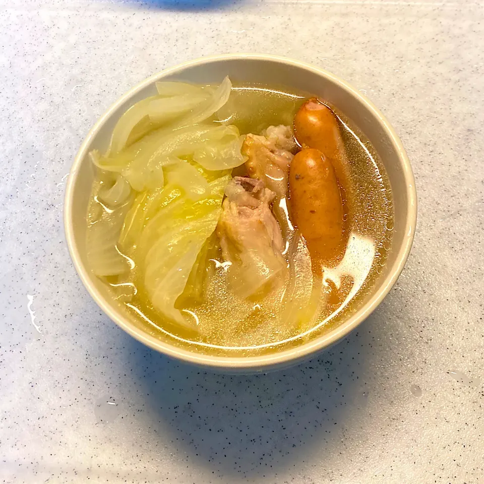 Snapdishの料理写真:燻製屋熟成あらびきポークのポトフ|ちいさん