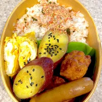 Snapdishの料理写真:まげわっぱ弁当| あゆみさん