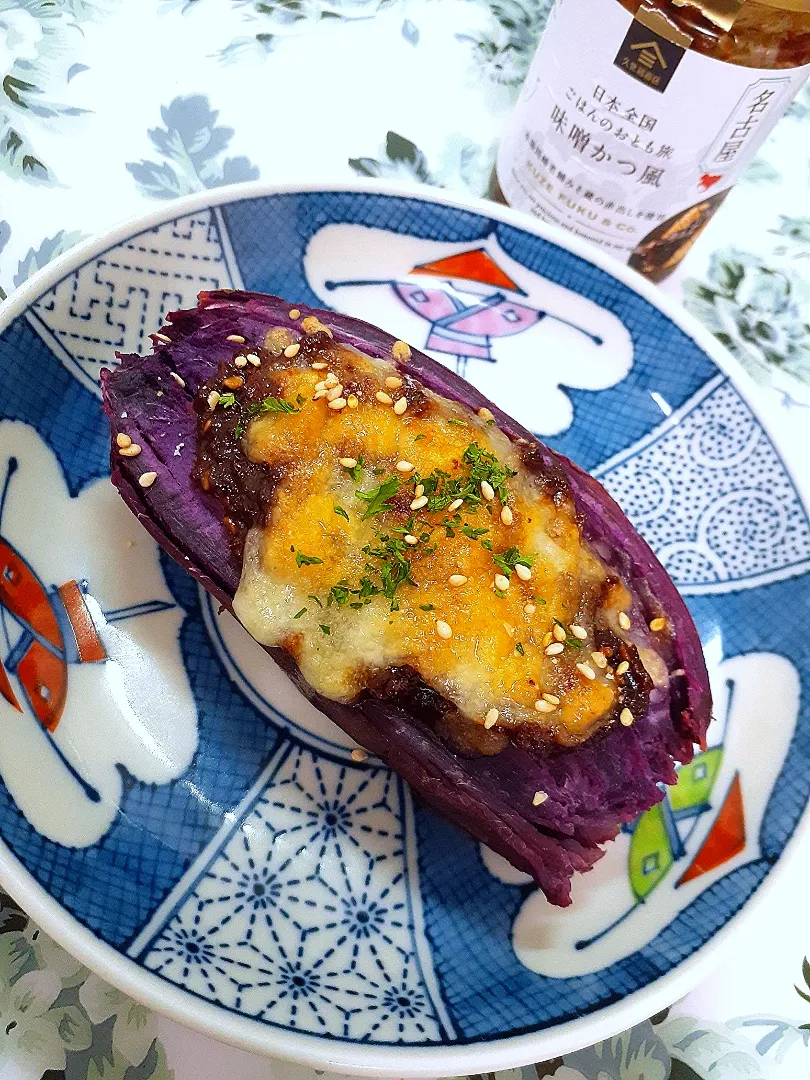 Snapdishの料理写真:🔷🍠パープルスウィートde味噌🧀チーズ焼き🔷|@きなこさん