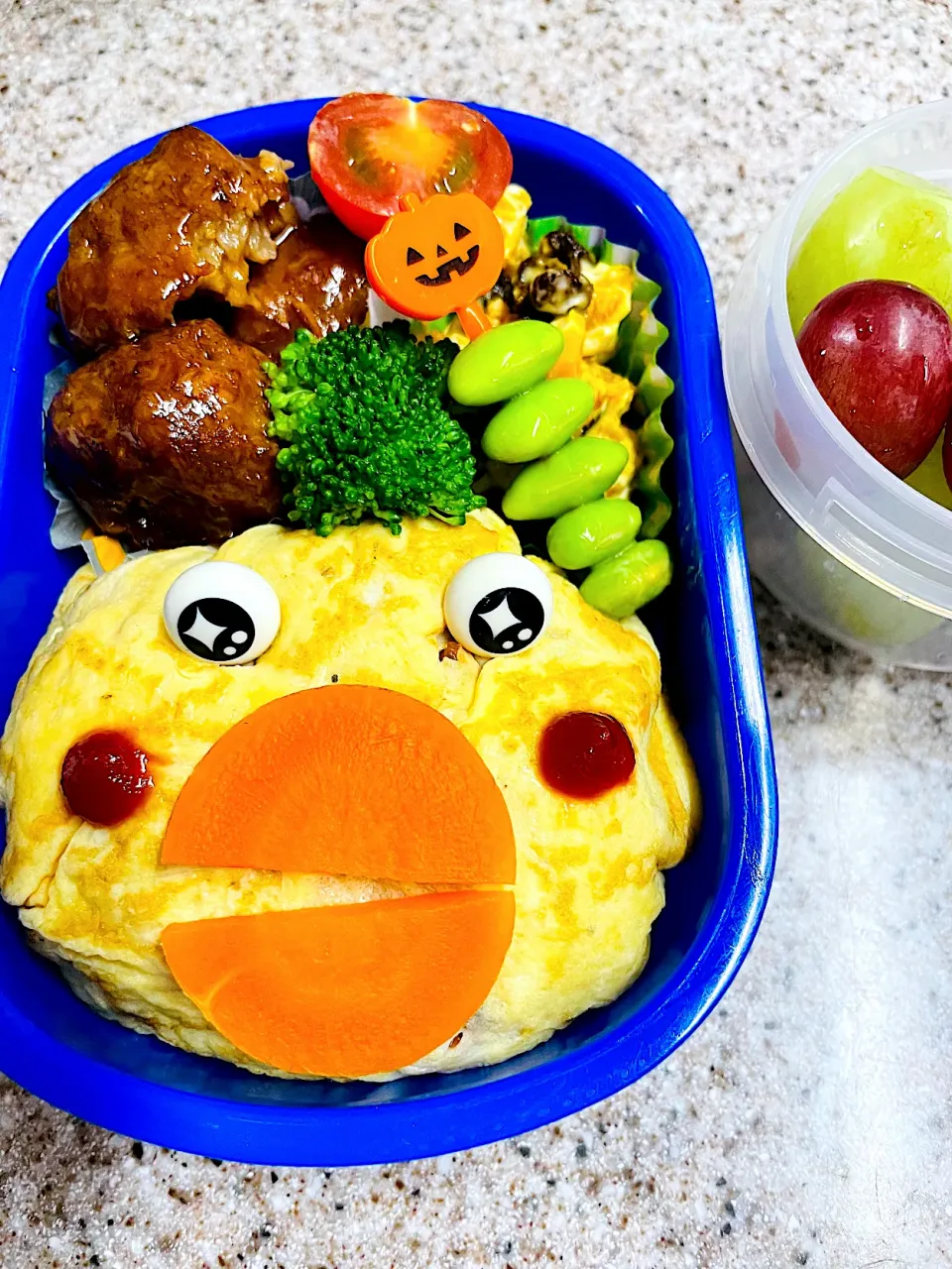 幼稚園🎃弁当👻|えみさん