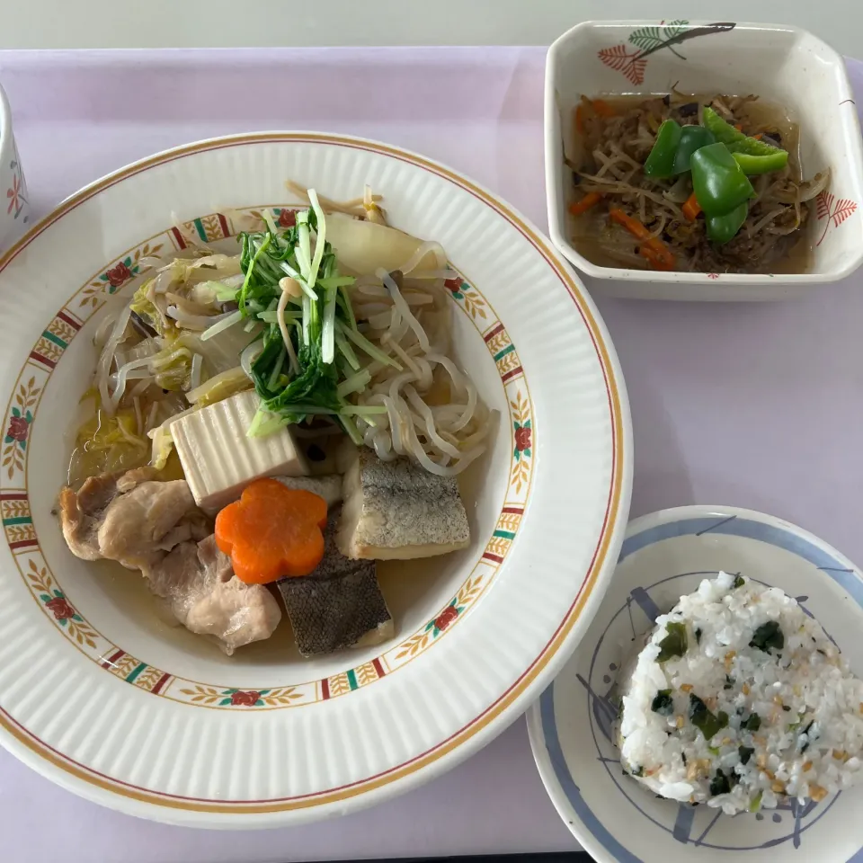 Snapdishの料理写真:昼メシ 221027|maixx ใหม่さん