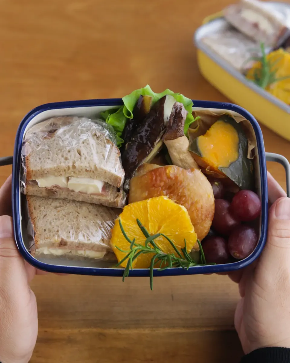 サンドイッチ弁当　かぼちゃのバニラ煮|ikura @ikura888さん