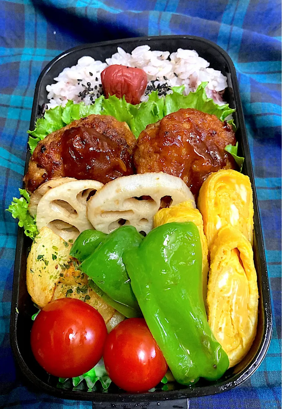 ハンバーグと焼き野菜のお弁当|ナタママさん