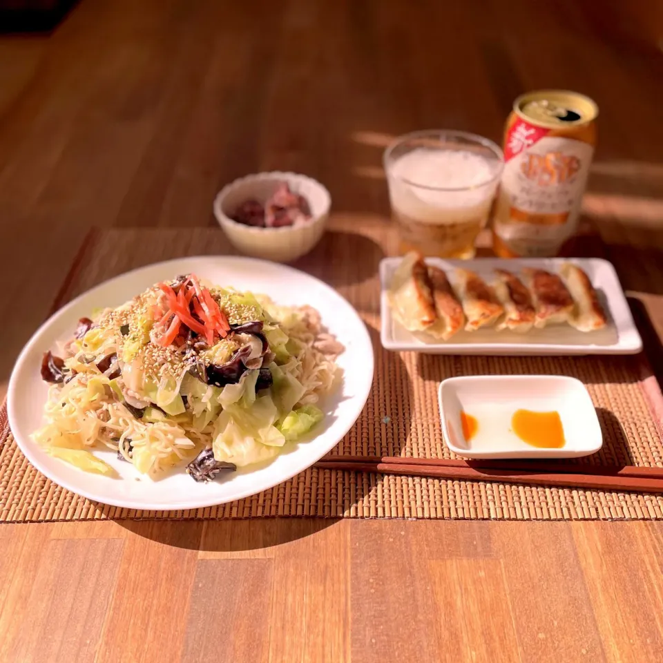 Snapdishの料理写真:うまかっちゃん焼きラーメン|Ruotoさん