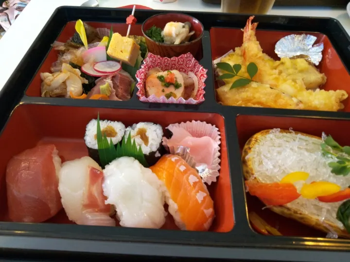 '22．10/29
お食い初め私のお弁当🍱|たえさん