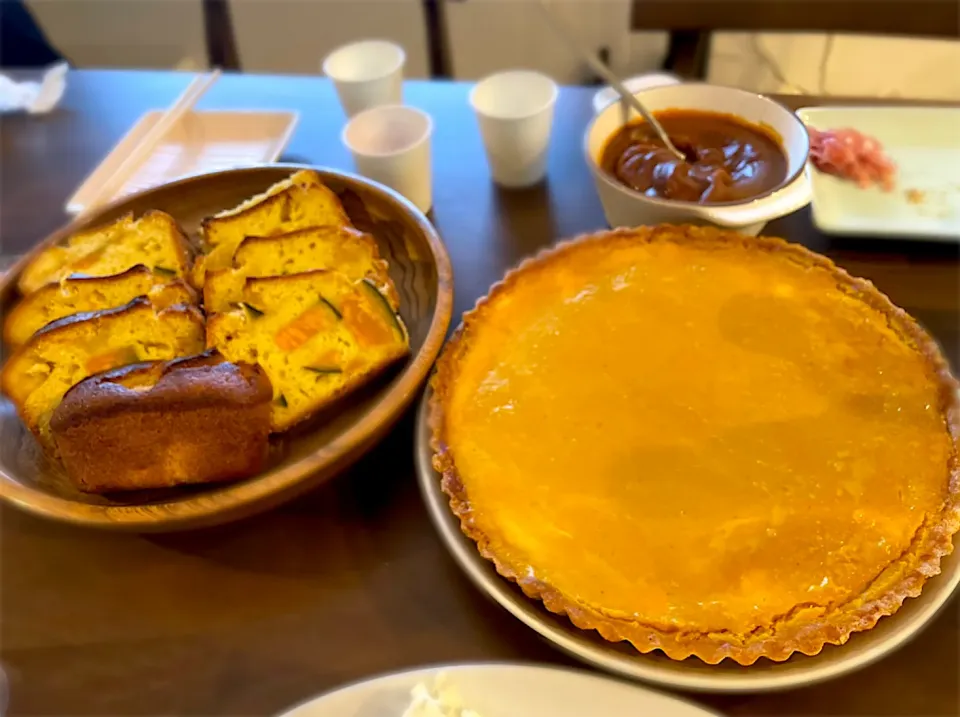 かぼちゃタルトとパウンドケーキ🎃|あっちさん