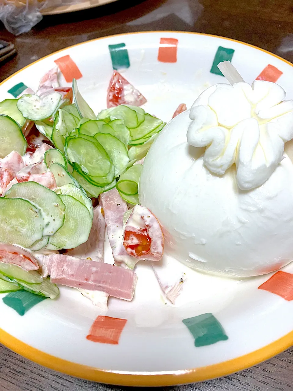 Snapdishの料理写真:ブッラータサラダ🥗|コマツ菜さん