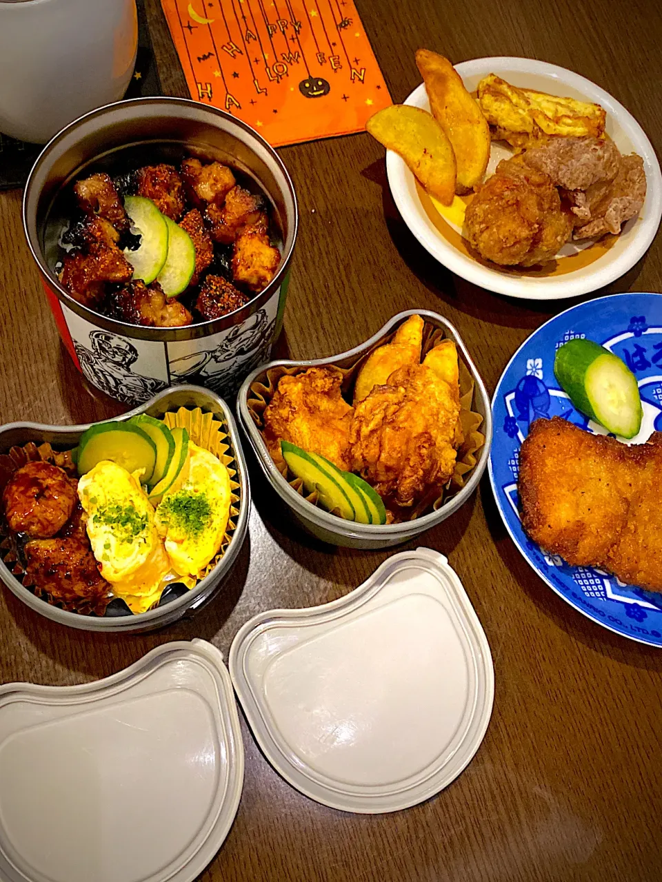 お弁当　焼き鳥丼　焼き海苔　きゅうり　出し巻き卵　青海苔　つくね　フライドポテト　コンソメシーズニング　フライドチキン　麦茶|ch＊K*∀o(^^*)♪さん