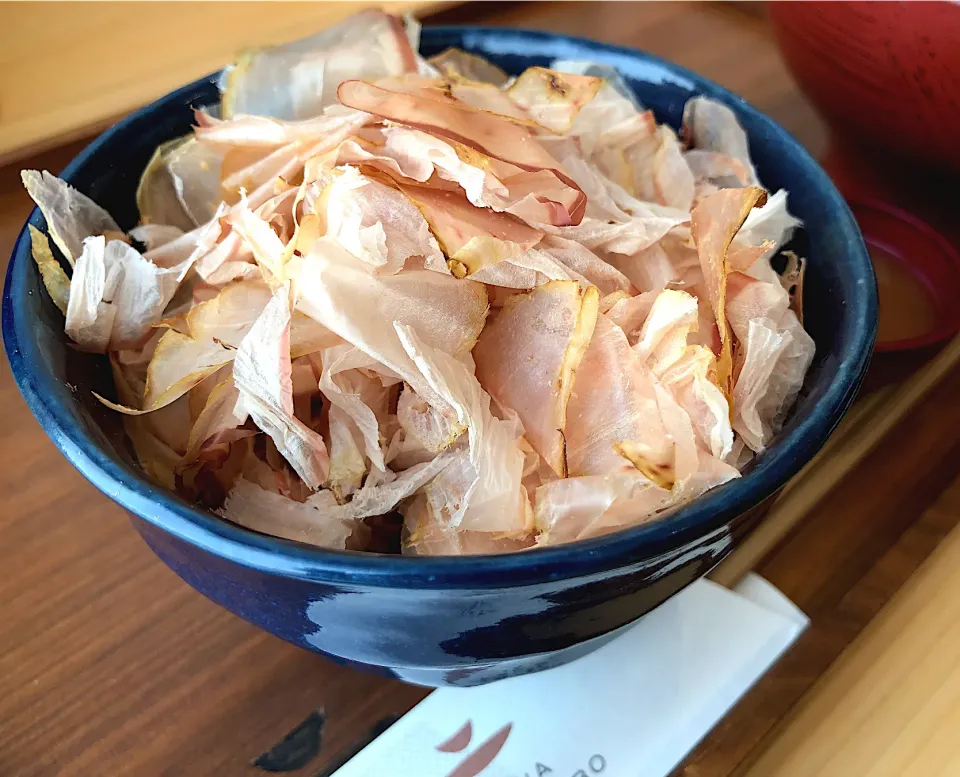 生かつおぶし丼🍚|さおさん