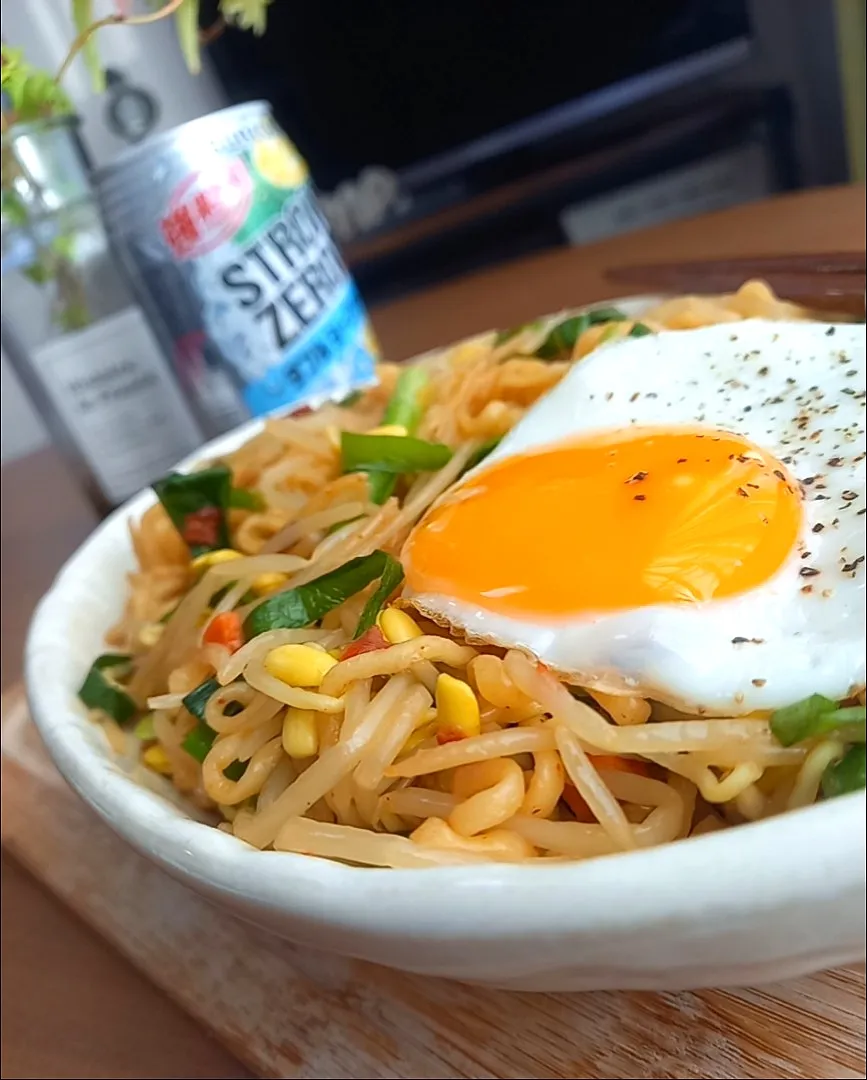 辛ﾗｰﾒﾝ焼きそば|まりおさん