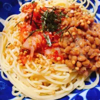 Snapdishの料理写真:納豆パスタ|こうはくまんぼうさん