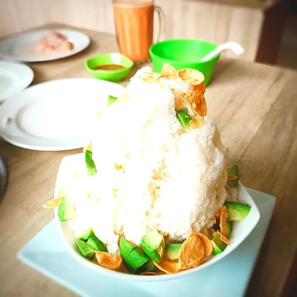 Avocado Shaved Ice|Nura Hazさん