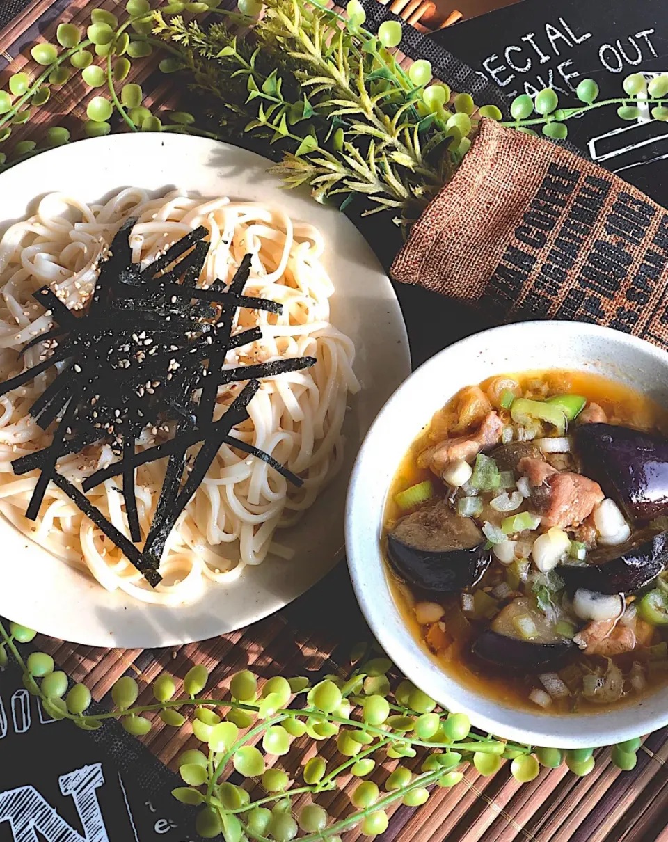 Snapdishの料理写真:鶏と茄子の南蛮風つけうどん|MAPITEEさん