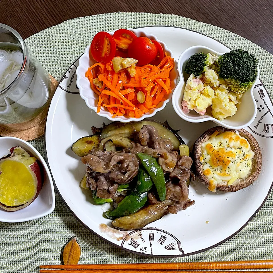 11/1 晩ご飯：牛肉と茄子のとろみ炒め|ななみんさん