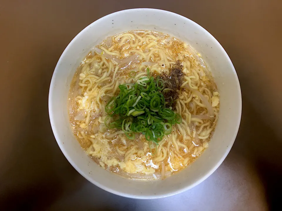 Snapdishの料理写真:マルちゃん正麺 醤油味(玉子入)|ばーさんさん