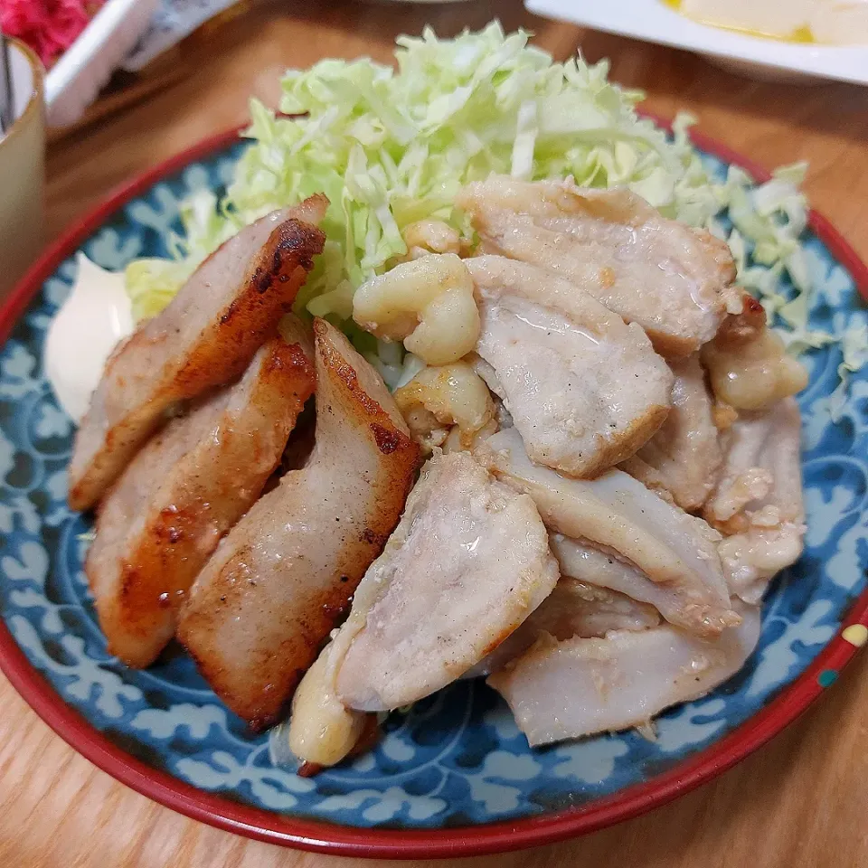 Snapdishの料理写真:豚トロとヤゲン軟骨の塩焼き|Maho Sanoさん