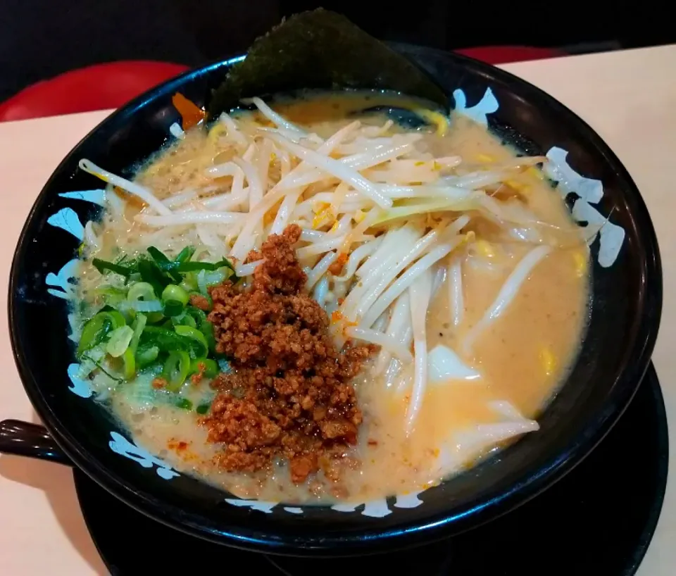 おやじ系白味噌ラーメン|じょうさん