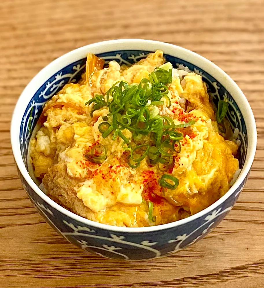 今朝はお茶碗で親子丼&お味噌汁|ばくあんしゃさん