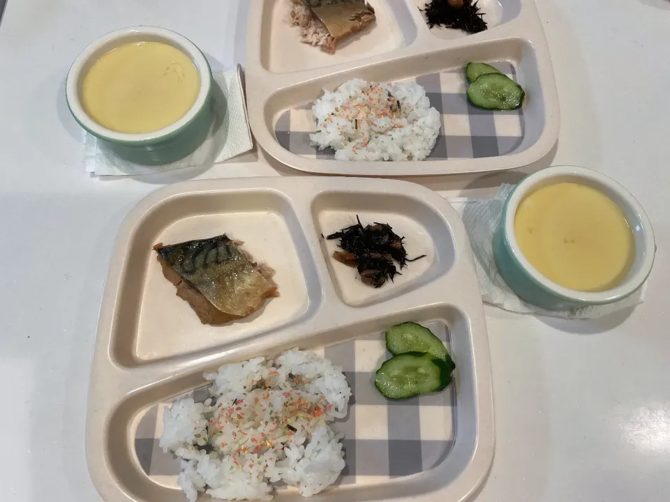 Snapdishの料理写真:〜息子達の晩ご飯　鯖のみぞれ煮　幼児食〜2022.11.2|yuuさん