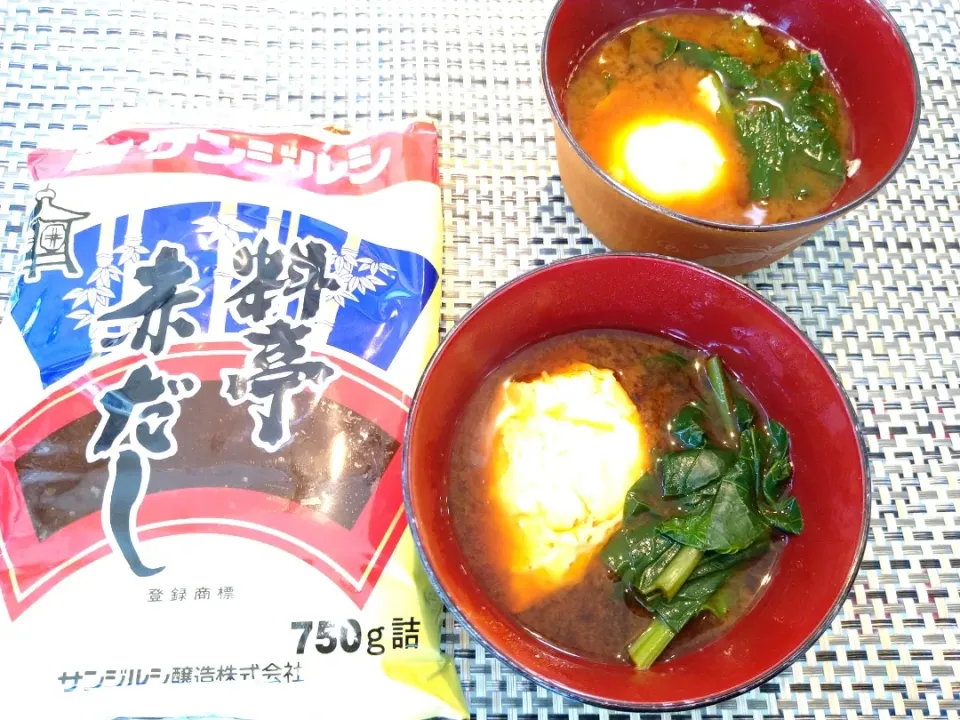 赤だしの味噌汁　食べ比べ|Bon Sutaさん