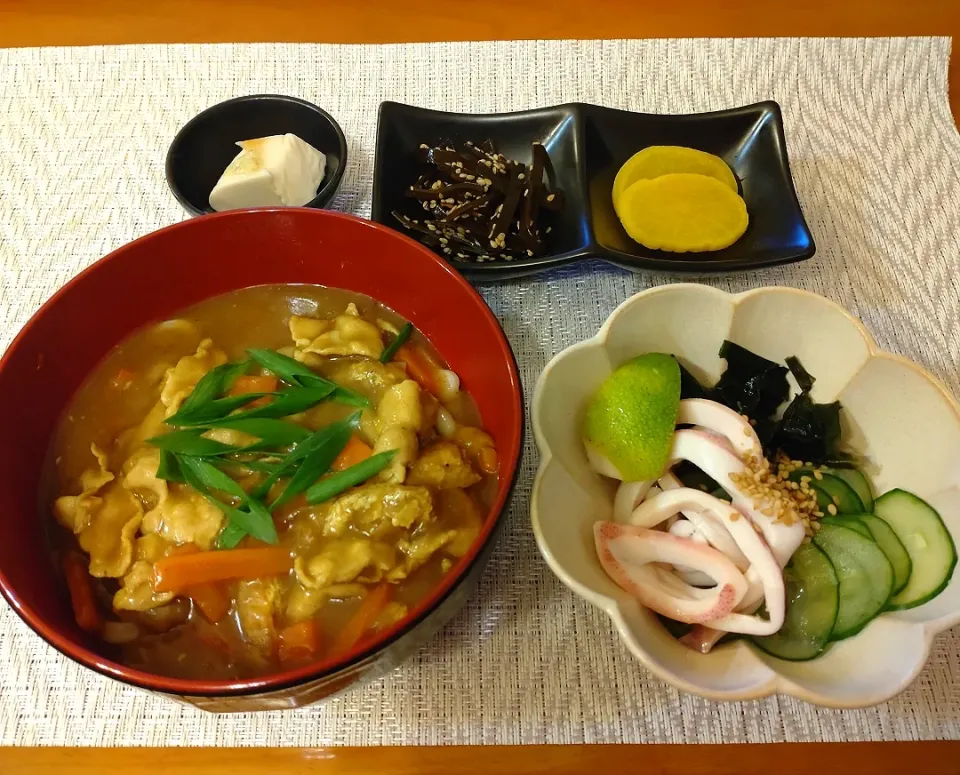 ☆カレーうどん
☆酢の物
☆プチごま豆腐
☆胡麻昆布＆たくあん|chikakoさん