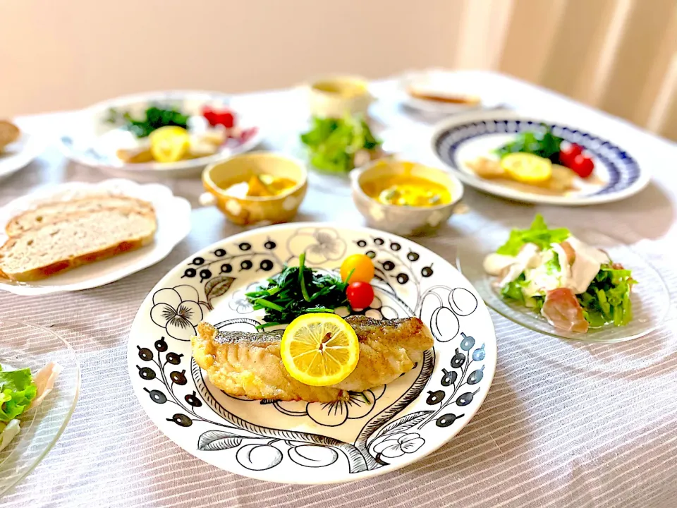 Snapdishの料理写真:鱈のムニエル🐟|ゆかりさん